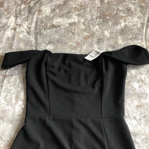 NWT Charlotte Russe Off the Shoulder Midi Dress - Picture 3 of 4